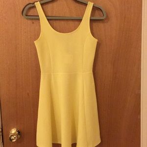 H&M yellow sleeveless skater dress size 4